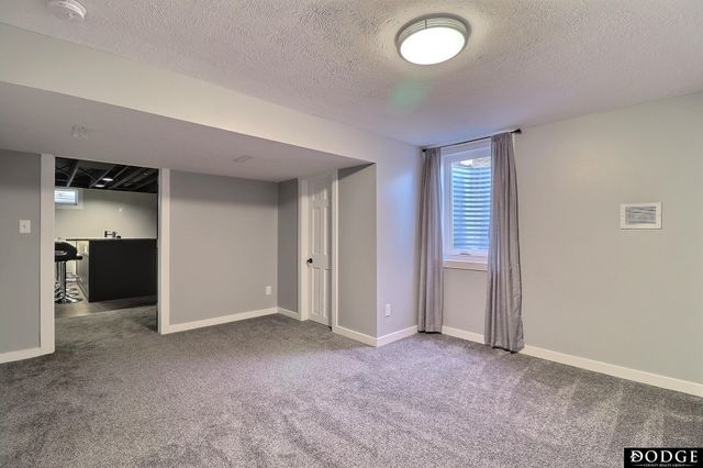 2225 Teakwood Drive, Fremont, NE 68025