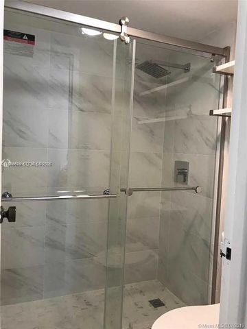 100 Bayview Dr 302, Sunny Isles Beach, FL 33160