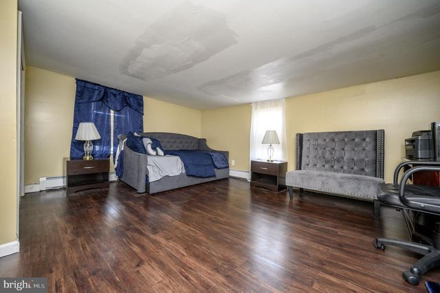 195 WASHINGTON ST, Mount Holly, NJ 08060