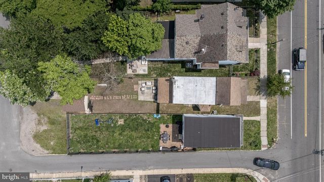 195 WASHINGTON ST, Mount Holly, NJ 08060