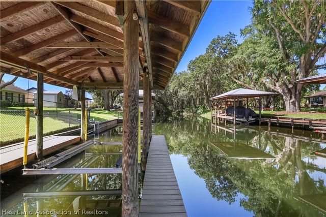 864 Peachtree Drive, Lake Placid, FL 33852