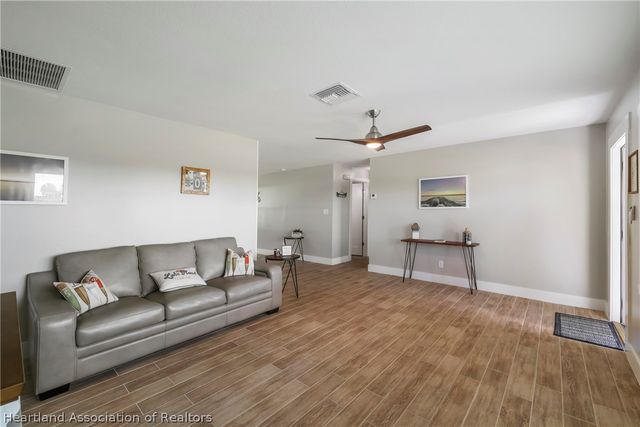 864 Peachtree Drive, Lake Placid, FL 33852