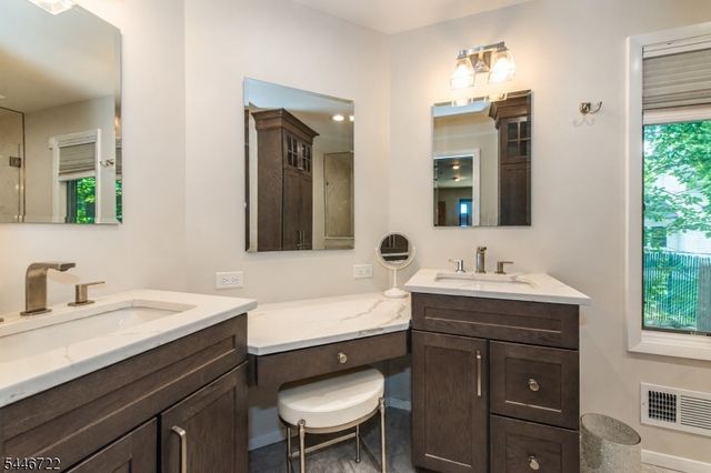 10 Reed Ct, Wayne Twp., NJ 07470