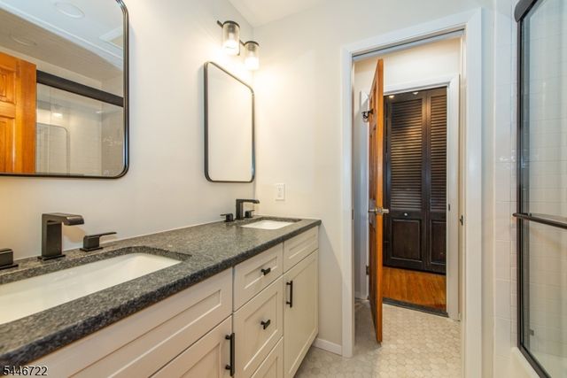 10 Reed Ct, Wayne Twp., NJ 07470