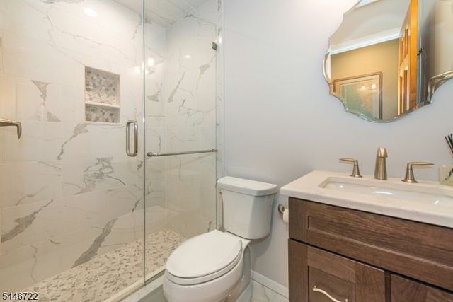 10 Reed Ct, Wayne Twp., NJ 07470