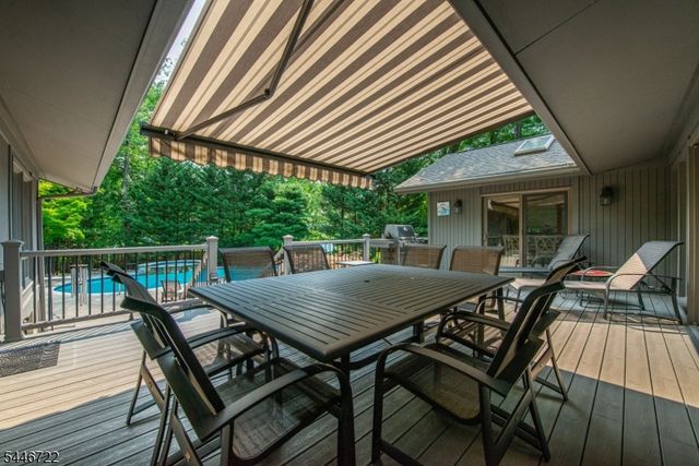10 Reed Ct, Wayne Twp., NJ 07470