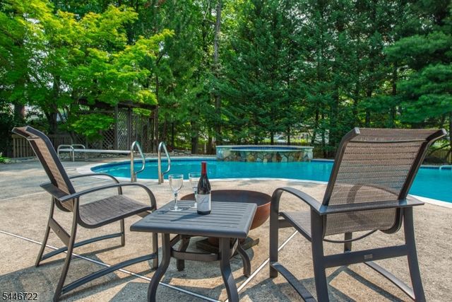 10 Reed Ct, Wayne Twp., NJ 07470