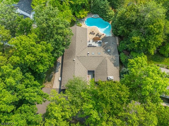 10 Reed Ct, Wayne Twp., NJ 07470