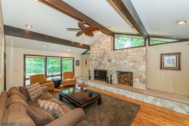 10 Reed Ct, Wayne Twp., NJ 07470