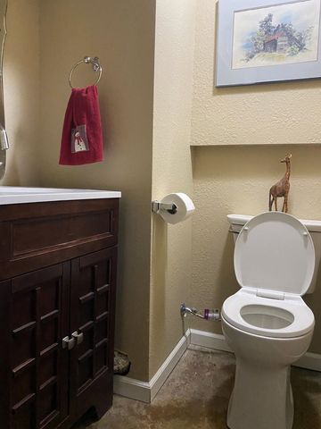 2012 N Ruby St, Spokane, WA 99207