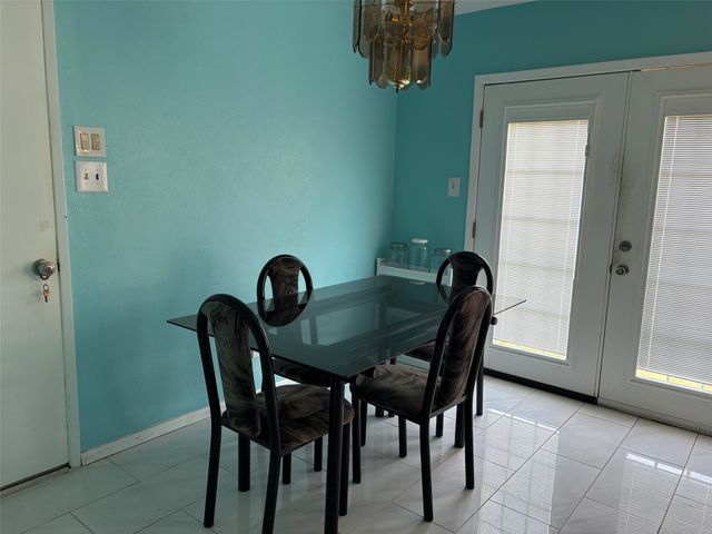537 E Bethany Drive, Allen, TX 75002