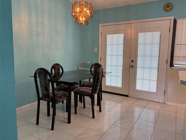 537 E Bethany Drive, Allen, TX 75002