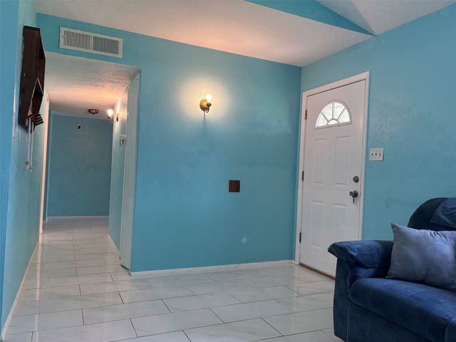 537 E Bethany Drive, Allen, TX 75002