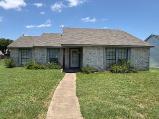 537 E Bethany Drive, Allen, TX 75002