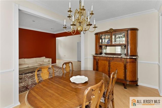 30 Wellington Place, Monroe, NJ 08831