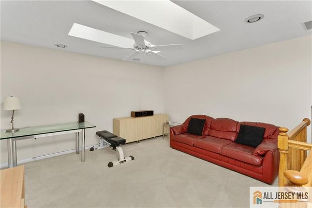 30 Wellington Place, Monroe, NJ 08831