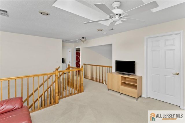 30 Wellington Place, Monroe, NJ 08831