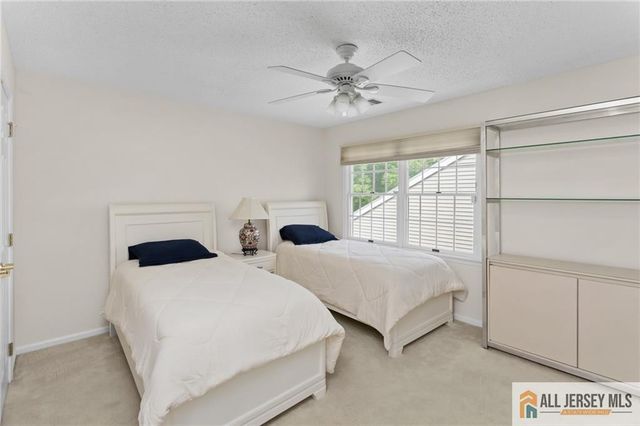 30 Wellington Place, Monroe, NJ 08831