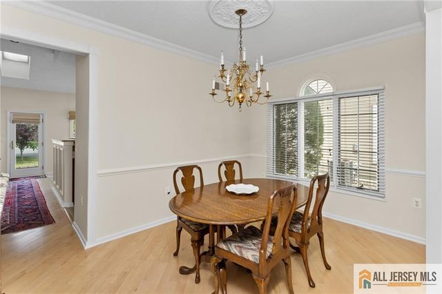 30 Wellington Place, Monroe, NJ 08831