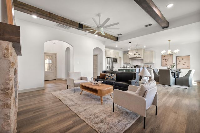 1001 N 5th Street, Wolfforth, TX 79382