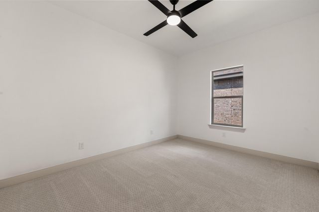 1001 N 5th Street, Wolfforth, TX 79382