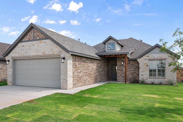 1001 N 5th Street, Wolfforth, TX 79382