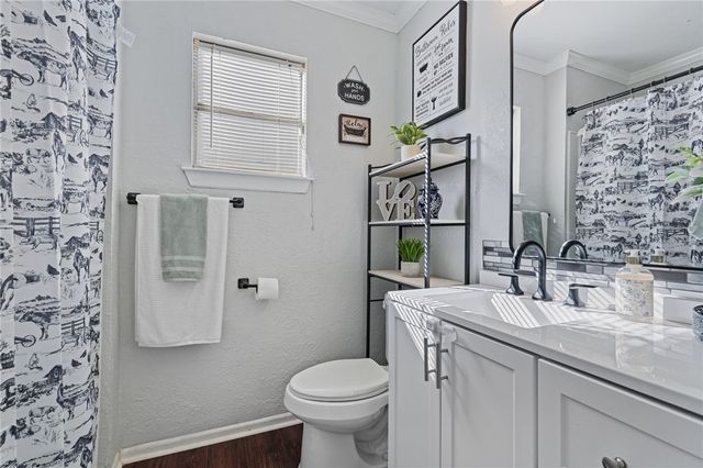 7441 Spitfire Dr, Corpus Christi, TX 78412