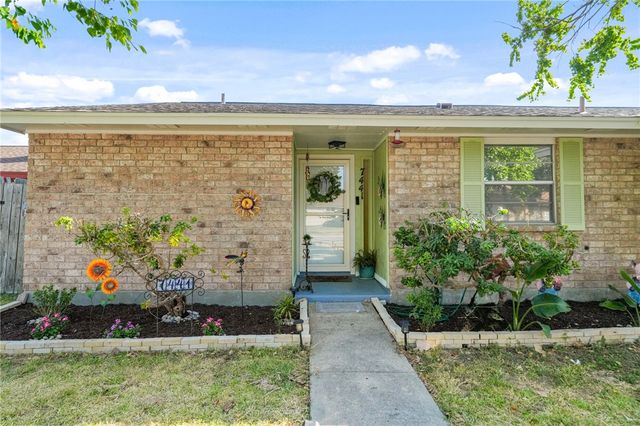 7441 Spitfire Dr, Corpus Christi, TX 78412