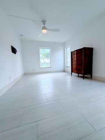 7547 S Oriole Boulevard 101, Delray Beach, FL 33446