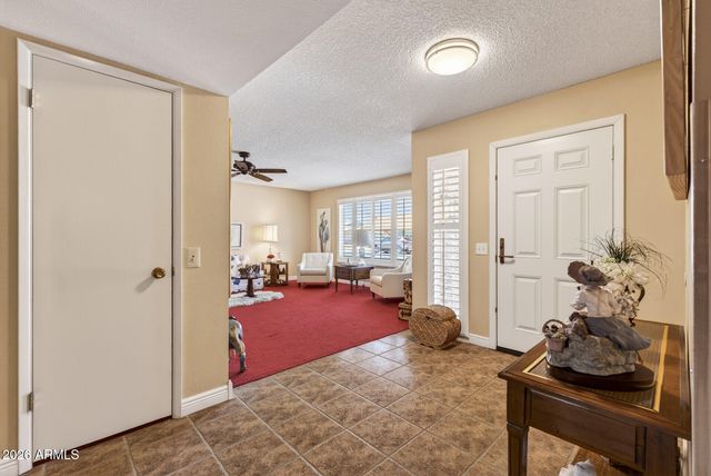 12403 W KEYSTONE Drive, Sun City West, AZ 85375