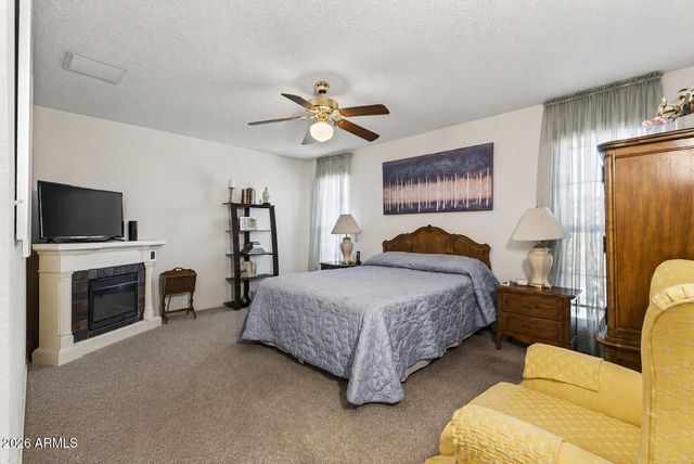 12403 W KEYSTONE Drive, Sun City West, AZ 85375