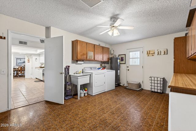 12403 W KEYSTONE Drive, Sun City West, AZ 85375