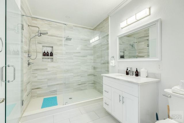 2205 30th Street, Galveston, TX 77550