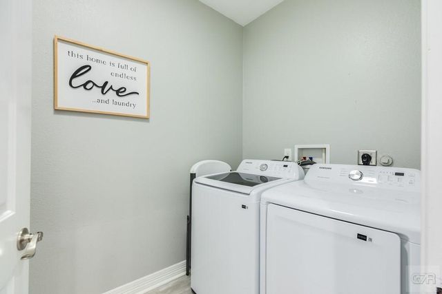 2205 30th Street, Galveston, TX 77550