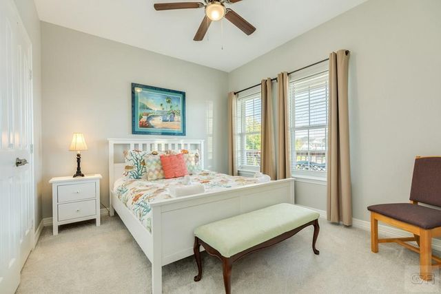 2205 30th Street, Galveston, TX 77550