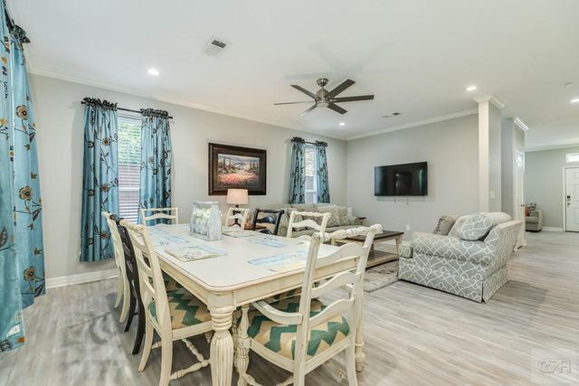 2205 30th Street, Galveston, TX 77550