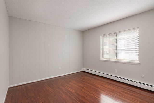 10 Williams St 55, Watertown, MA 02472