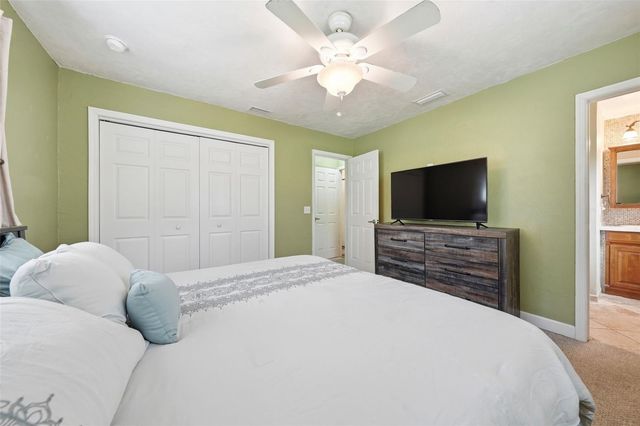 3996 LAKE ELEANOR DR, Mount Dora, FL 32757