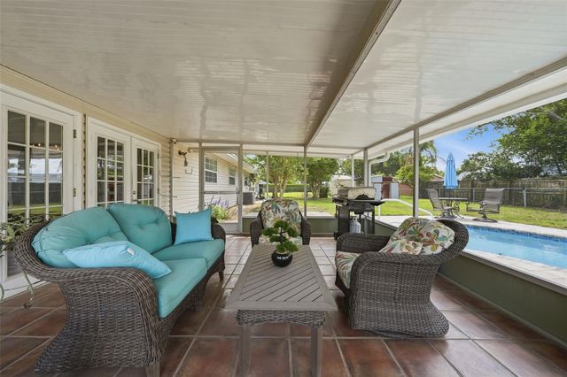 3996 LAKE ELEANOR DR, Mount Dora, FL 32757