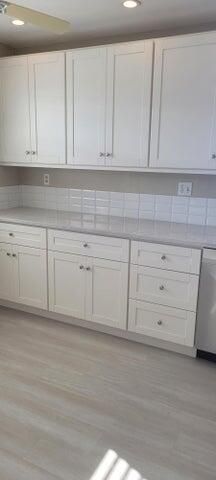 19 Colonial Club Drive 200, Boynton Beach, FL 33435