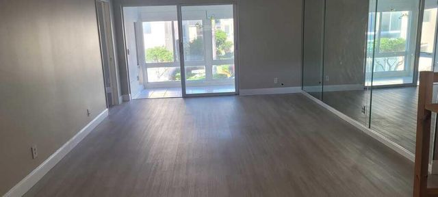 19 Colonial Club Drive 200, Boynton Beach, FL 33435