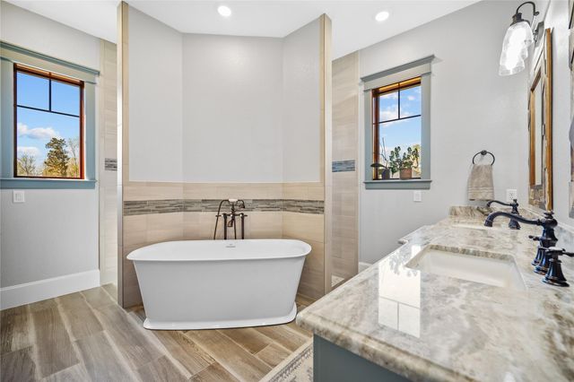 24722 Ranching Way, Montgomery, TX 77356