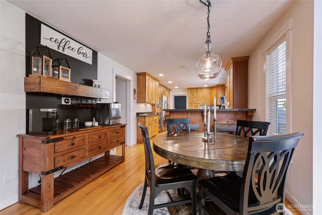 2725 Raintree Court SE, Olympia, WA 98501
