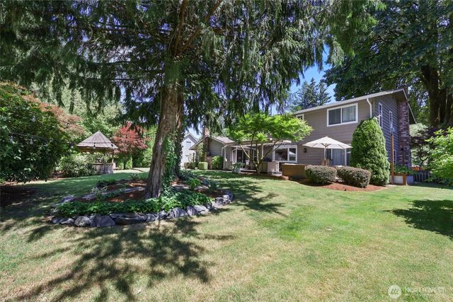 2725 Raintree Court SE, Olympia, WA 98501