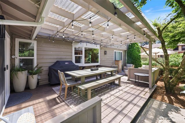 2725 Raintree Court SE, Olympia, WA 98501