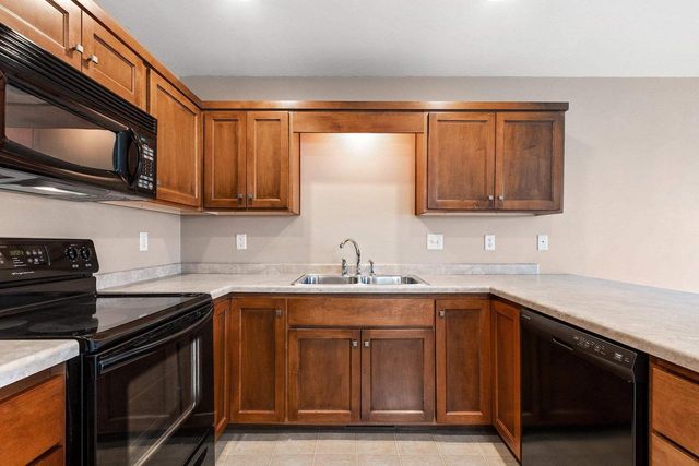 2171 TRAILSIDE LANE, De Pere, WI 54115