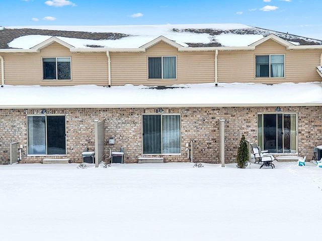 2171 TRAILSIDE LANE, De Pere, WI 54115