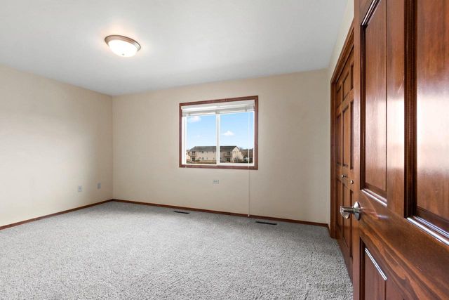 2171 TRAILSIDE LANE, De Pere, WI 54115