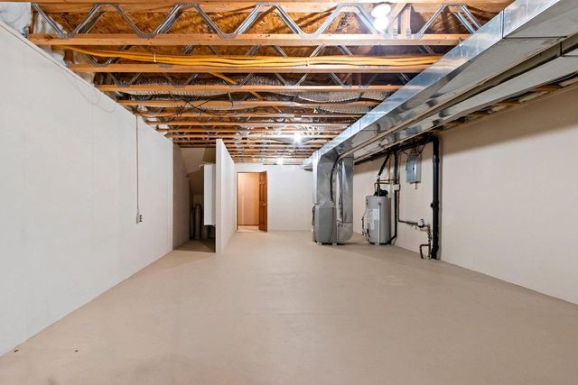 2171 TRAILSIDE LANE, De Pere, WI 54115