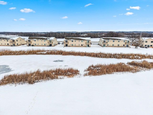 2171 TRAILSIDE LANE, De Pere, WI 54115